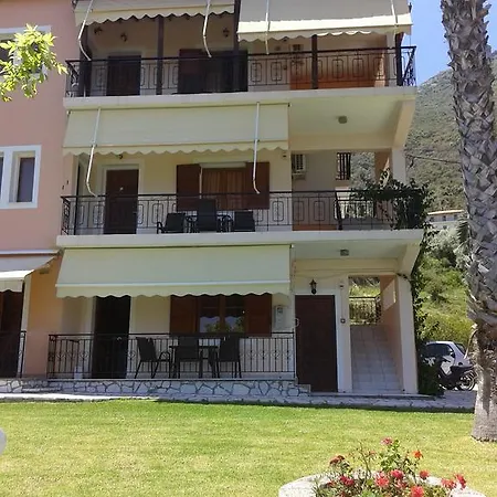 شقة Aggeliki