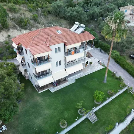 Aggeliki * ניקיאנה