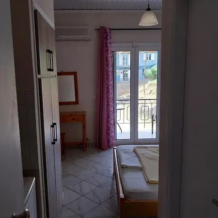 Aggeliki Apartman *