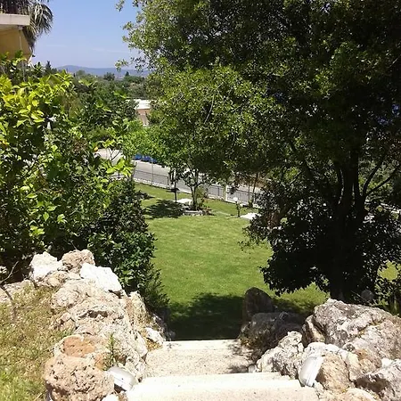 Aggeliki דירה ניקיאנה